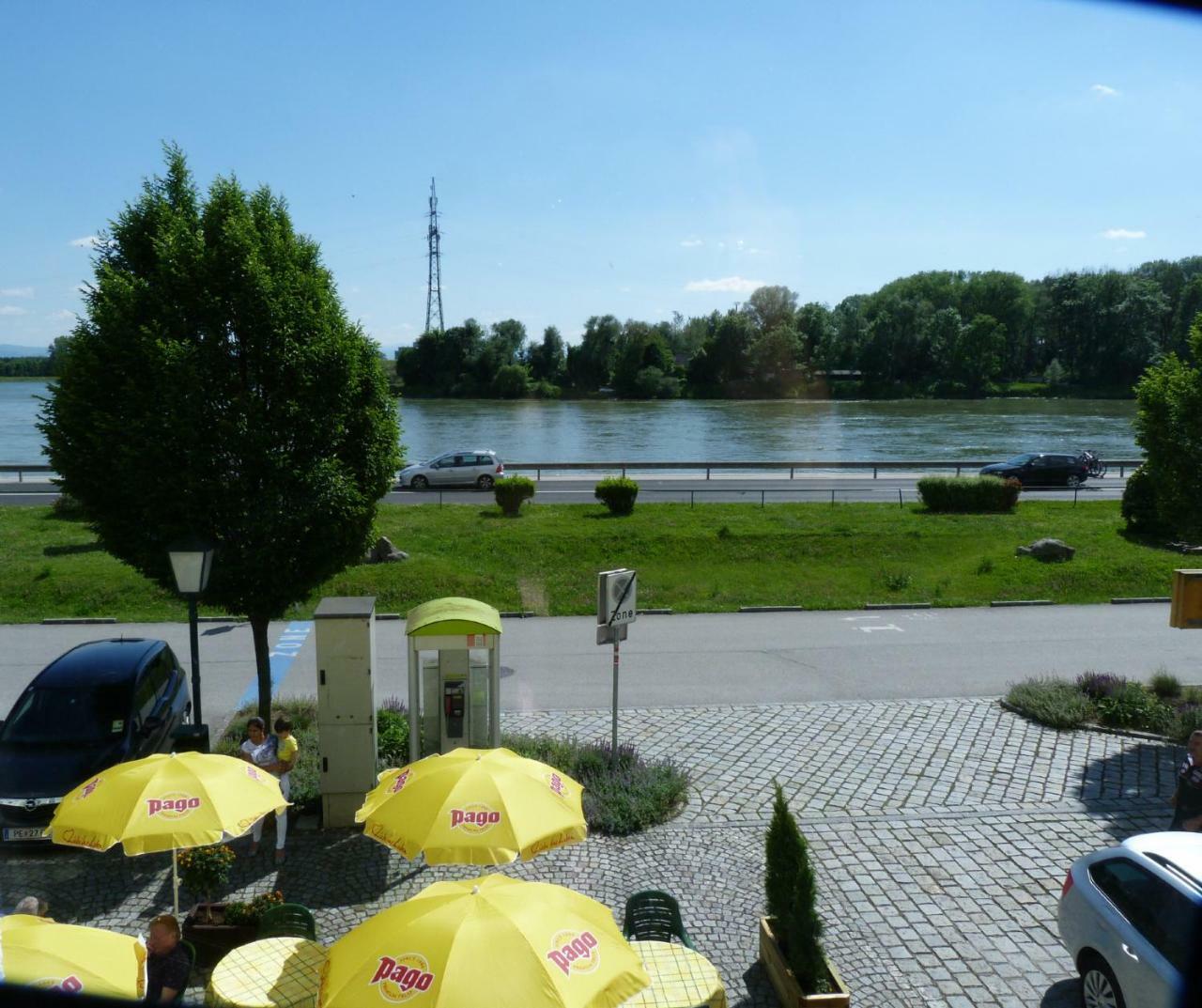 Hotel-Restaurant Zum Donaueck Маутхаузен Экстерьер фото