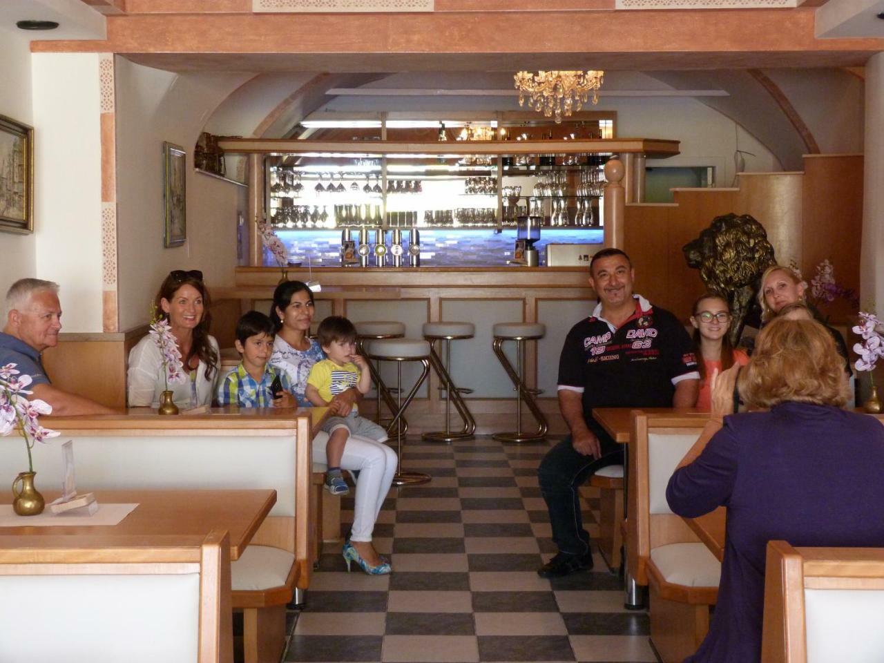 Hotel-Restaurant Zum Donaueck Маутхаузен Экстерьер фото